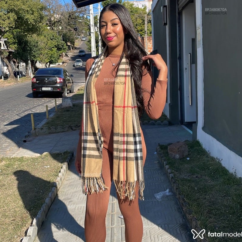 Acompanhante Amorinha - Feed