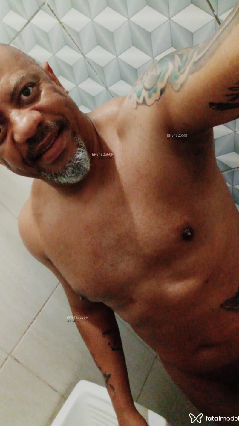 Acompanhante Novaes - Feed