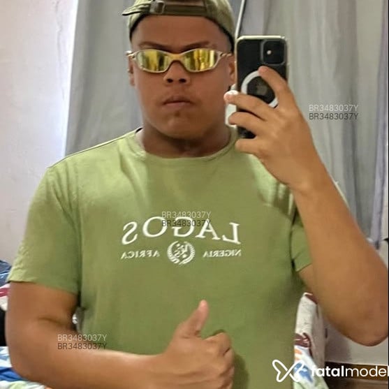 Acompanhante Heitor - Feed