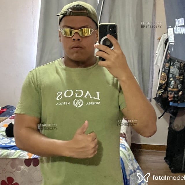Acompanhante Heitor - Feed