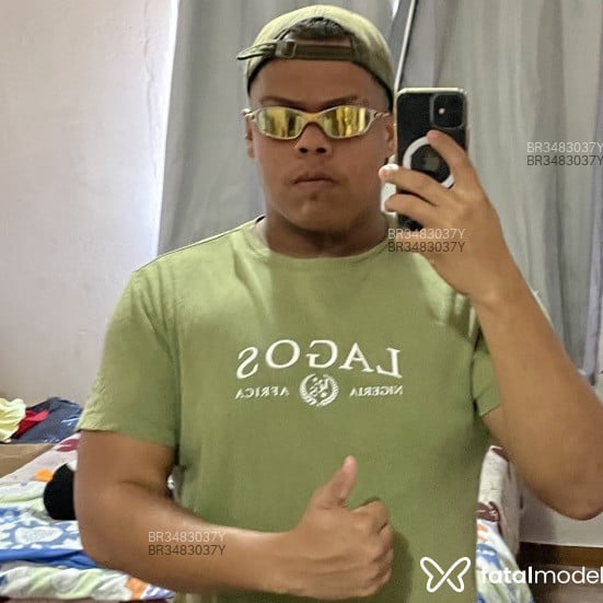 Acompanhante Heitor - Feed