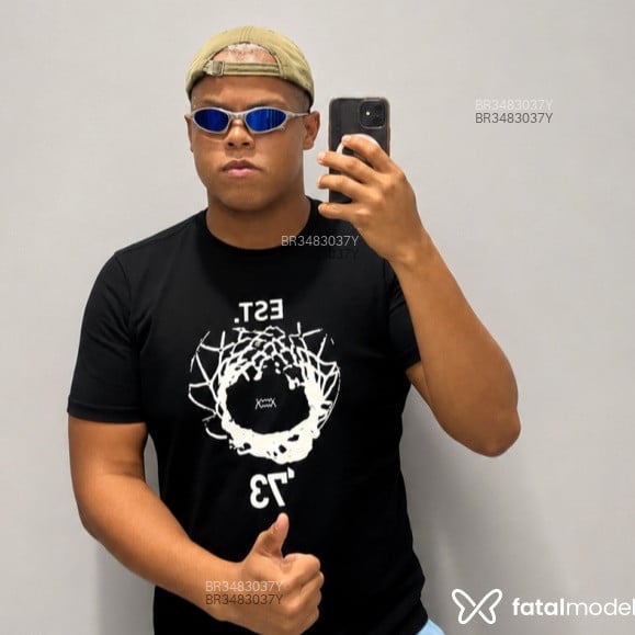 Acompanhante Heitor - Feed