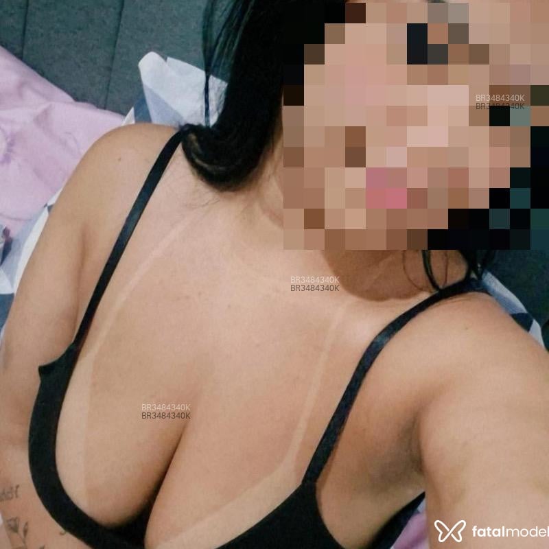 Acompanhante Morena - Feed