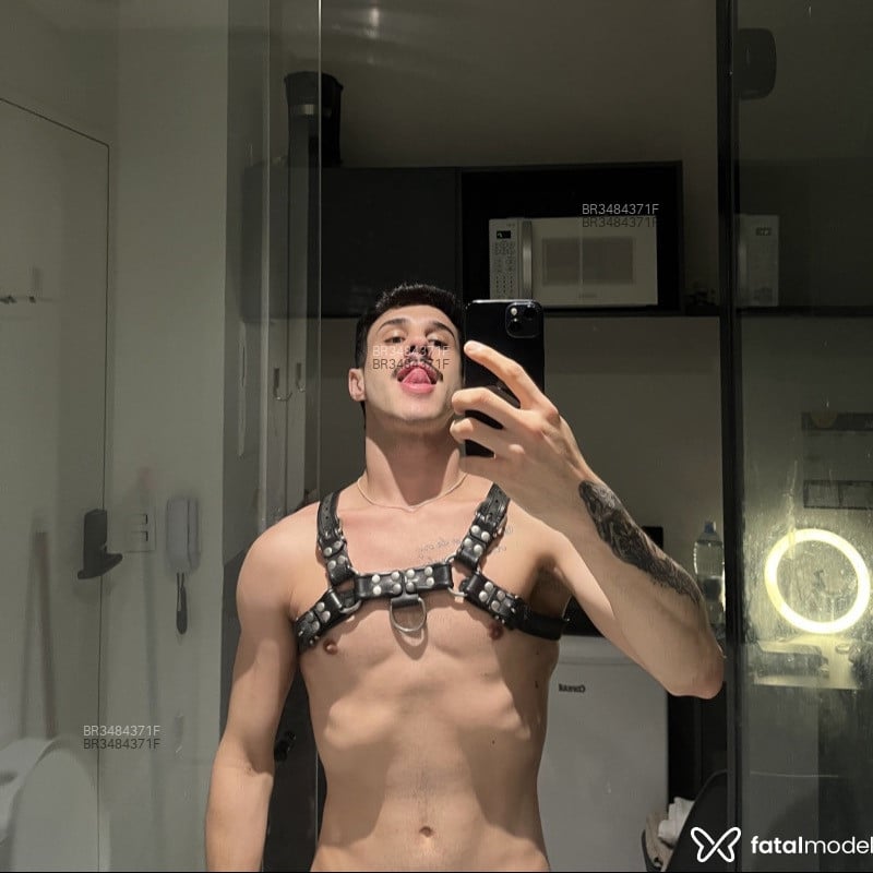 Acompanhante Manezinho - Feed