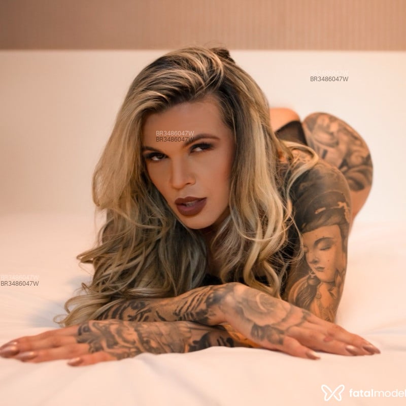 Acompanhante Aninha - Feed