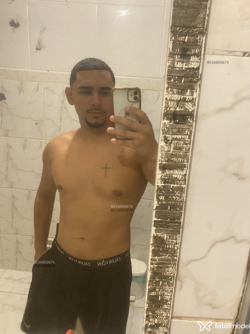 Acompanhante Felipe - Feed