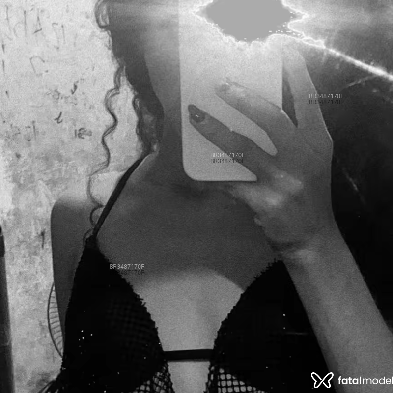Acompanhante Felícia - Feed