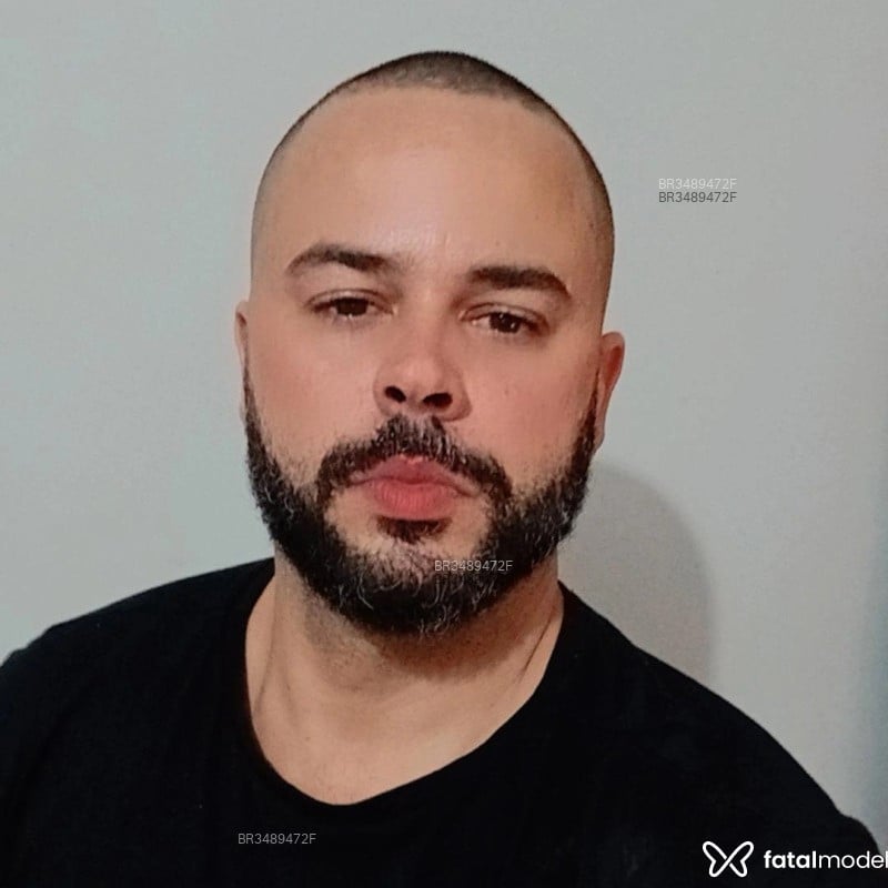 Acompanhante Bruno - Feed