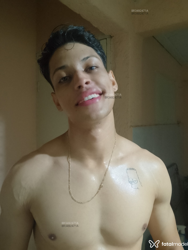 Acompanhante Alucard - Feed