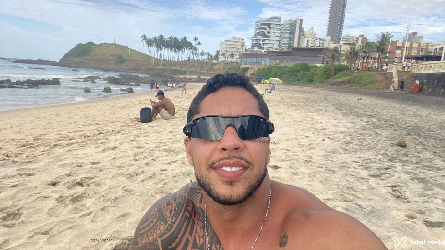 Acompanhante Felipe - Feed