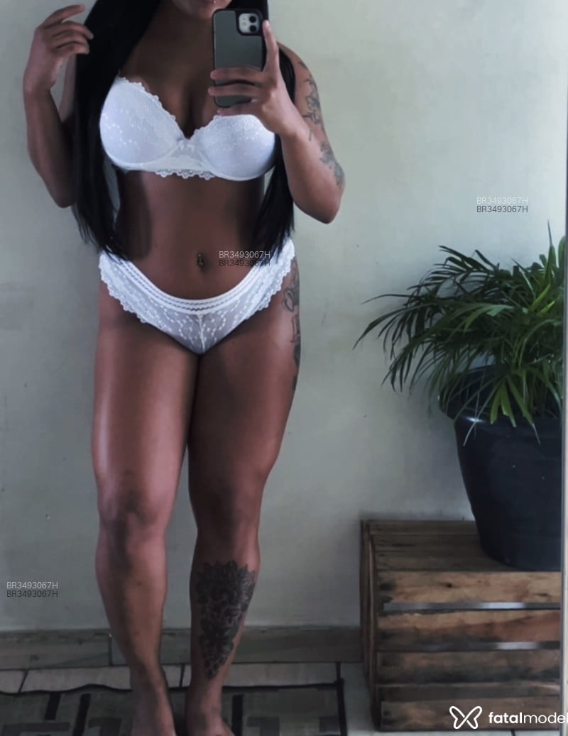 Acompanhante Mirela - Feed