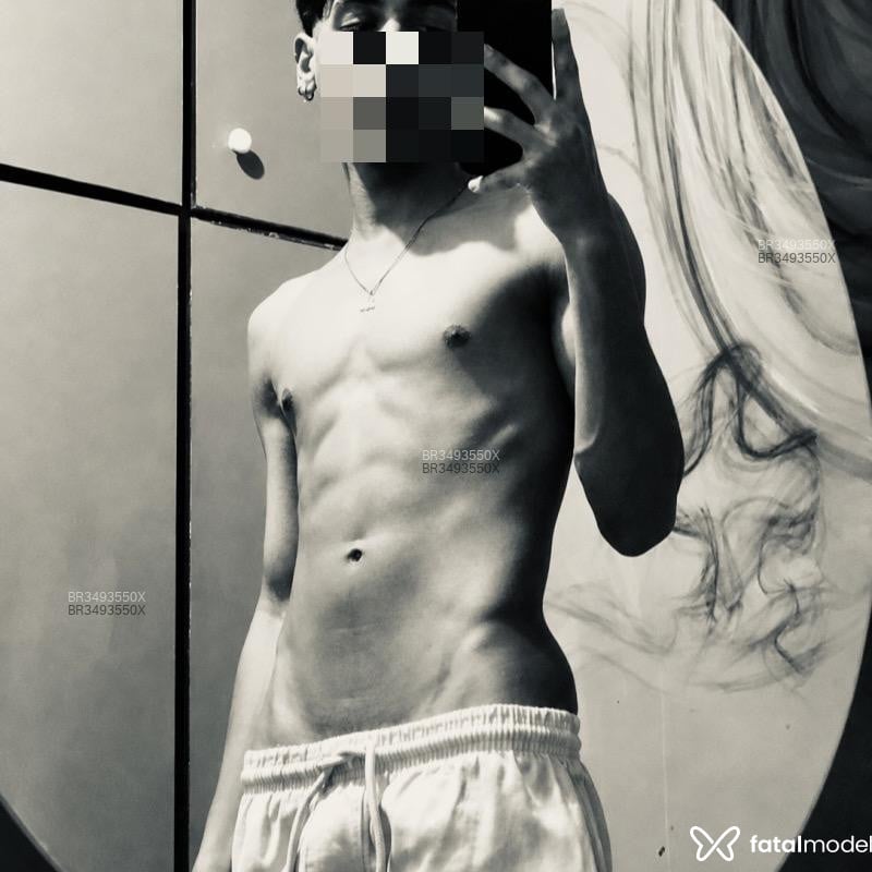 Acompanhante Alisson - Feed
