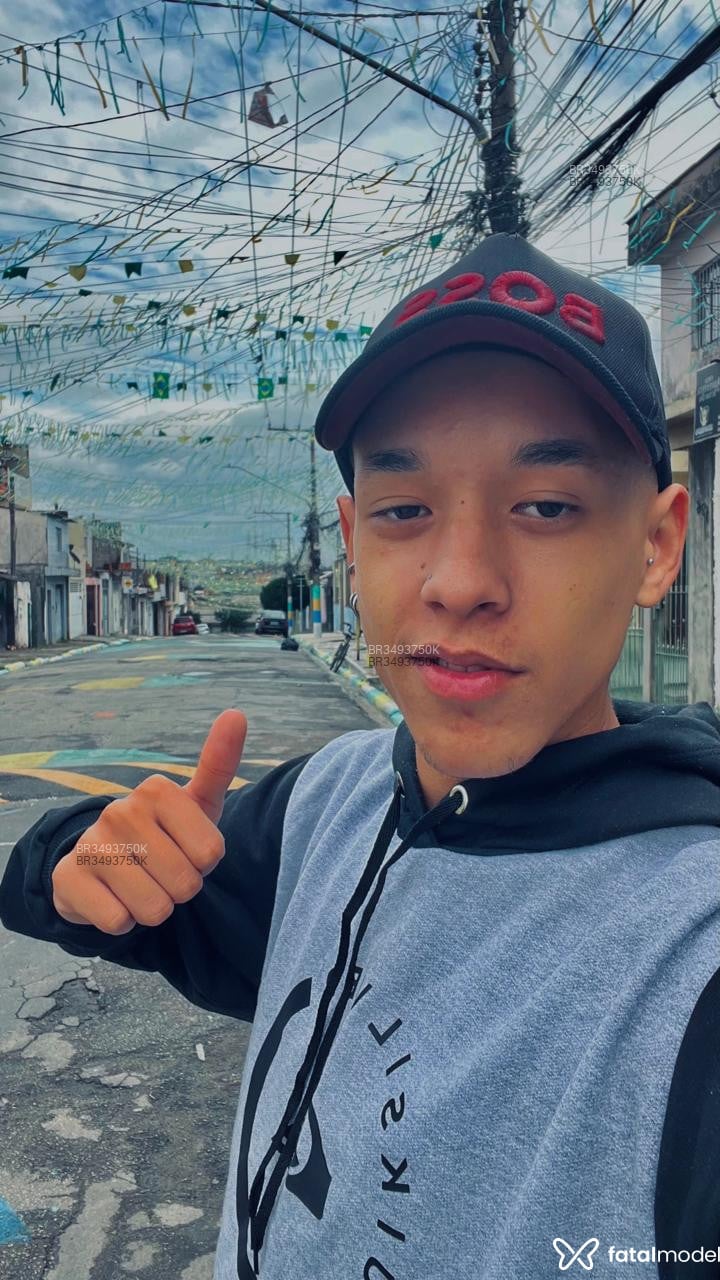 Acompanhante Julio - Feed