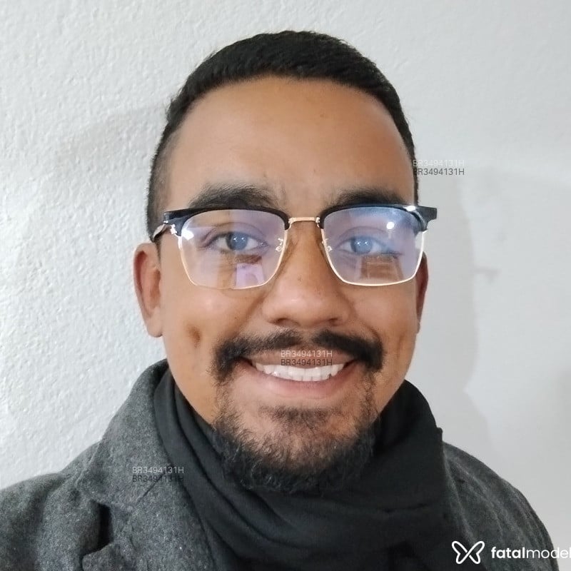 Acompanhante Fernando - Feed