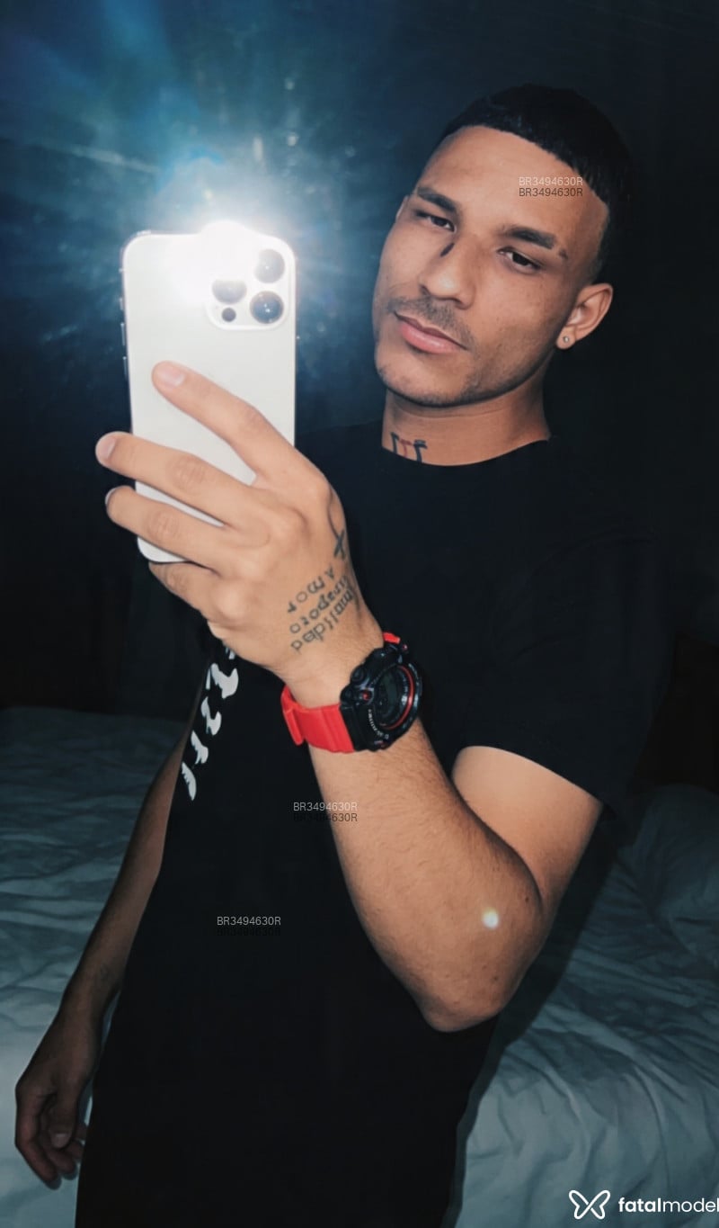 Acompanhante Daniel - Feed