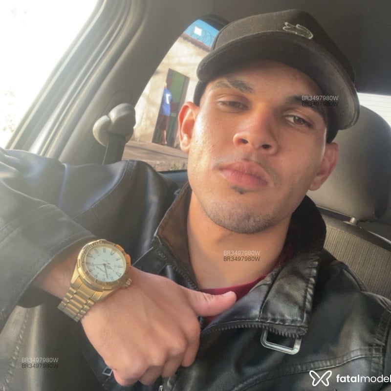 Acompanhante Christian - Feed