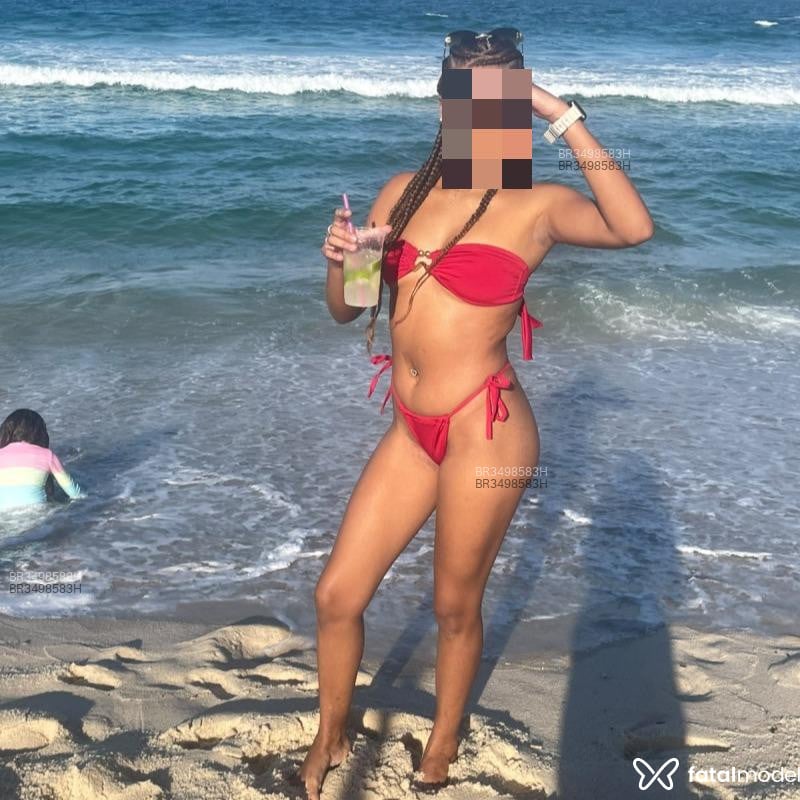Acompanhante Larissa - Feed