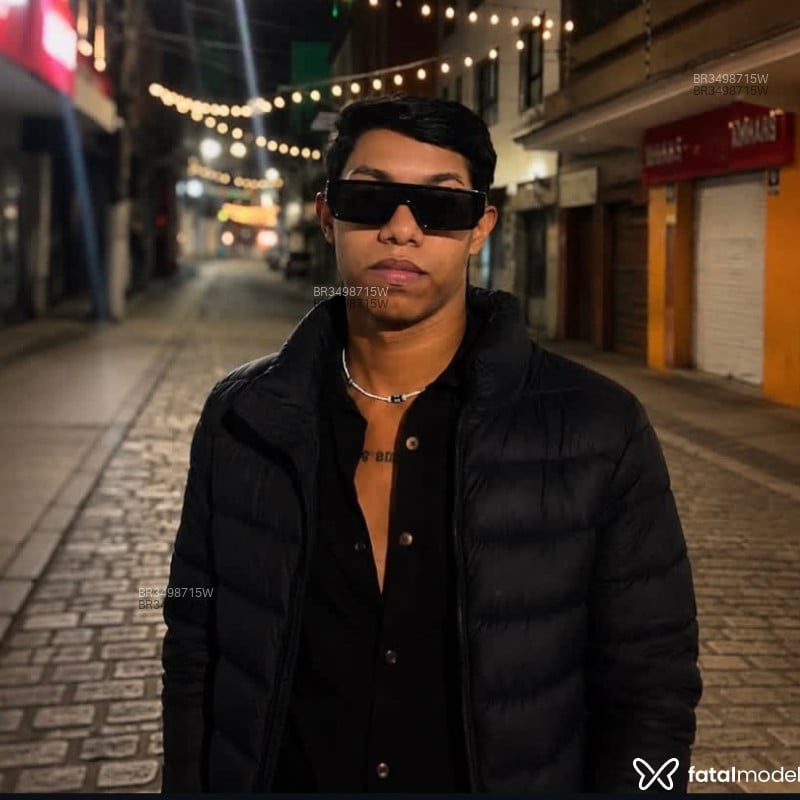 Acompanhante Lukas - Feed