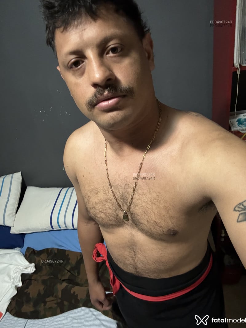 Acompanhante Luboy - Feed