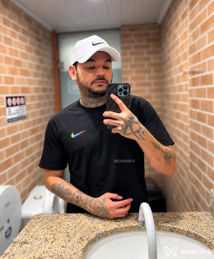 Acompanhante Cristian - Feed