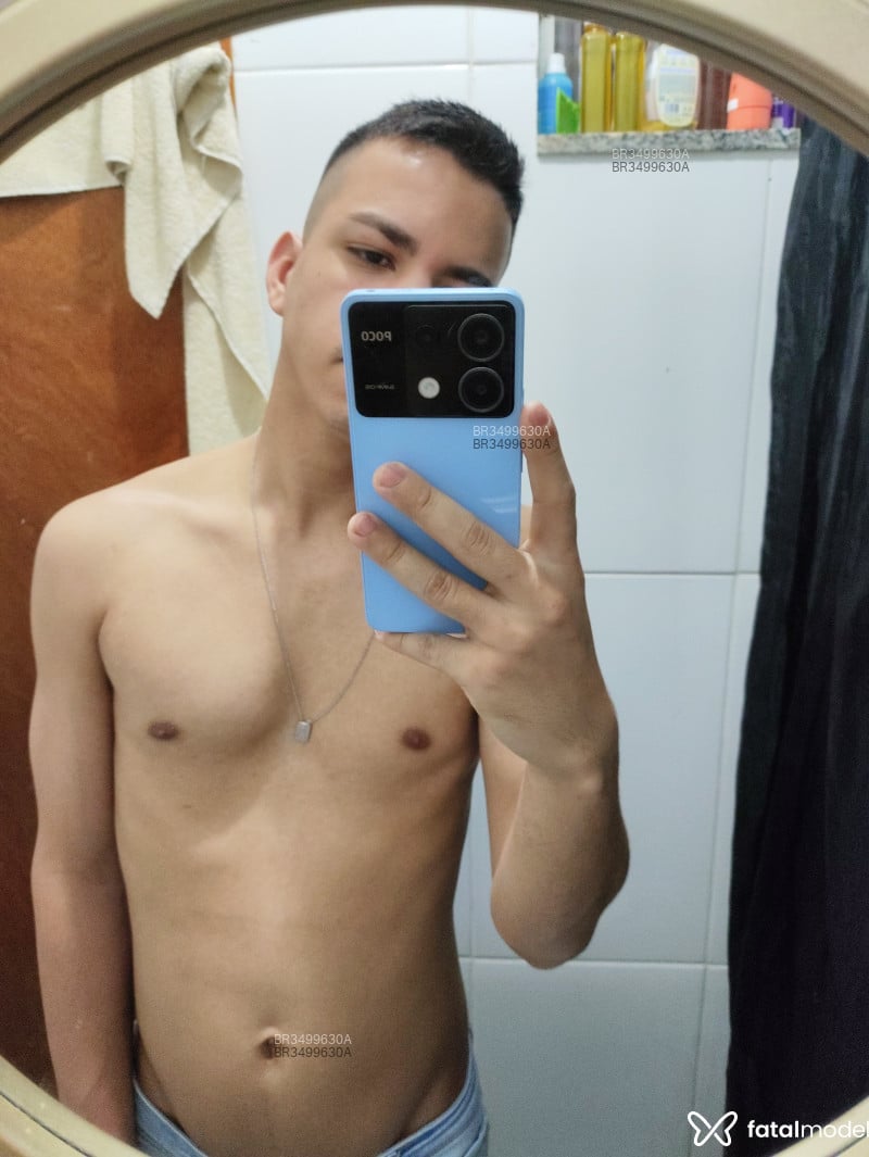 Acompanhante Vinicius - Feed