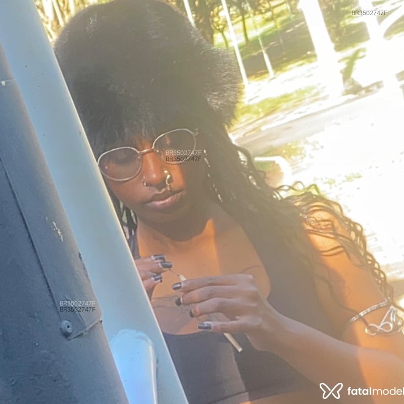 Acompanhante Girlwithdisaster - Feed
