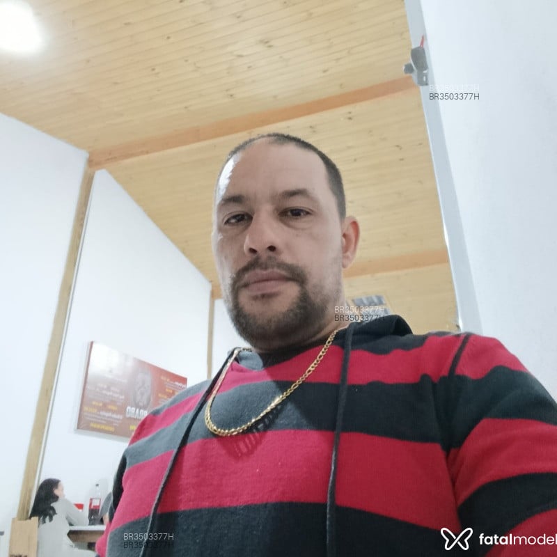 Acompanhante Anderon - Feed