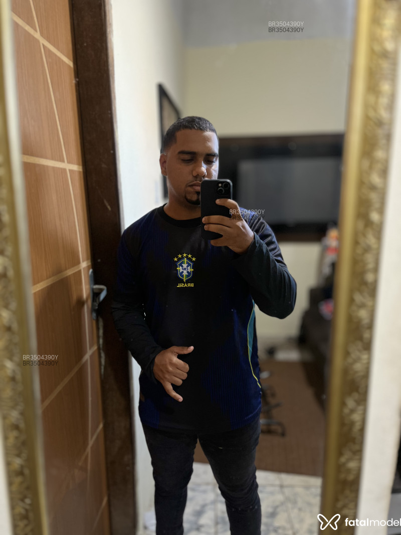 Acompanhante Lucas Lc - Feed
