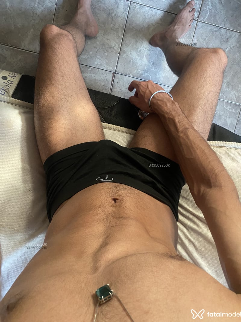 Acompanhante Yursinner - Feed