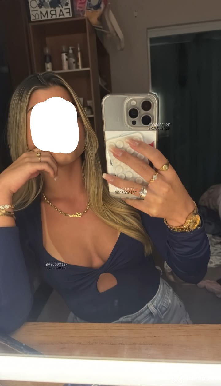 Acompanhante Luiza Gomes - Feed