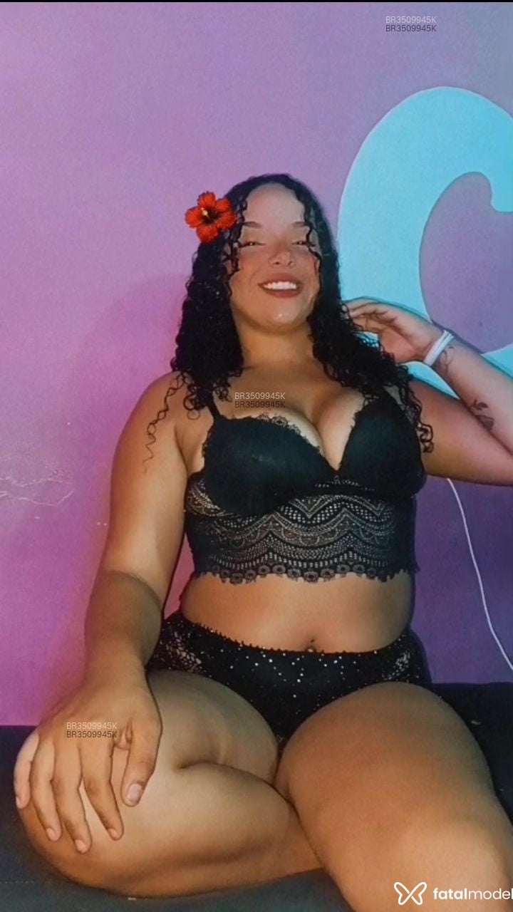 Acompanhante Camila - Feed