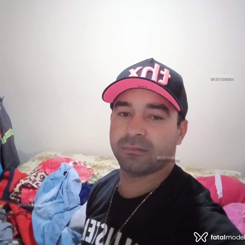 Acompanhante Junior - Feed