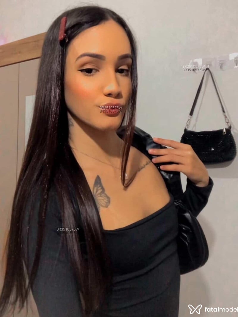 Acompanhante Bella - Feed