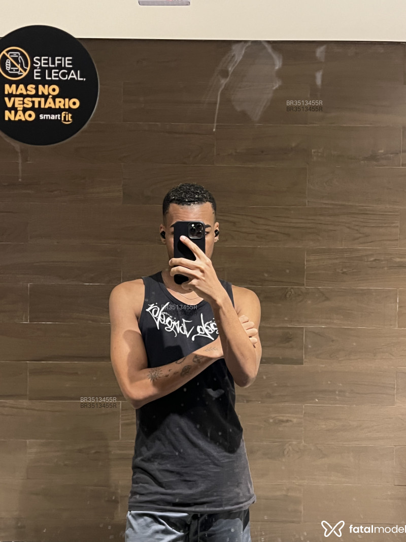 Acompanhante Breno - Feed