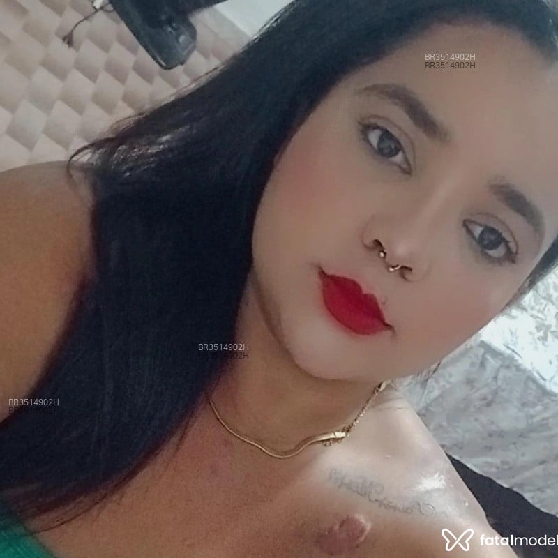 Acompanhante Camili - Feed