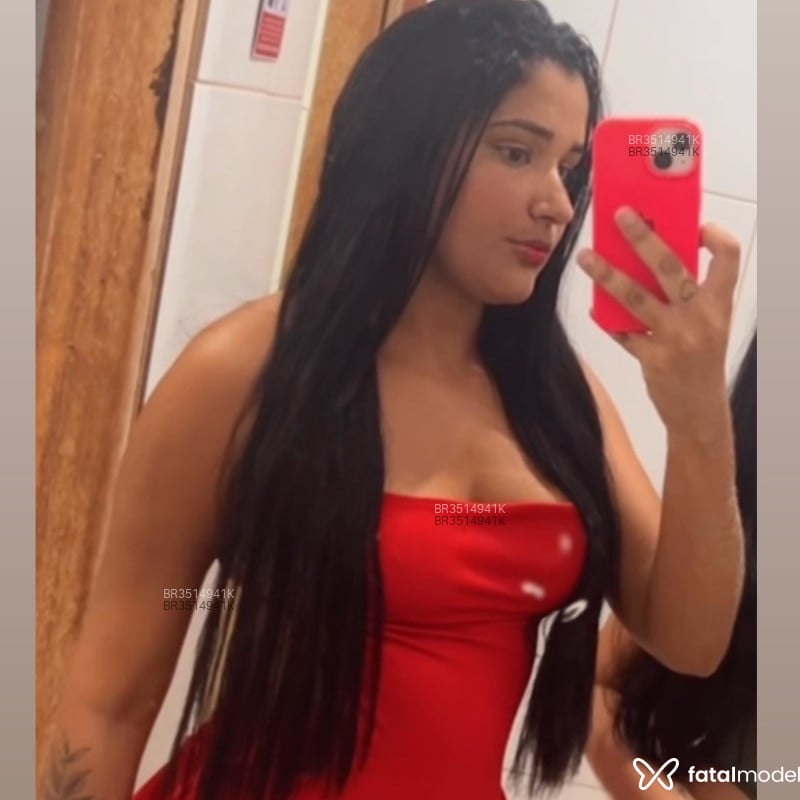 Acompanhante Gabbi - Feed