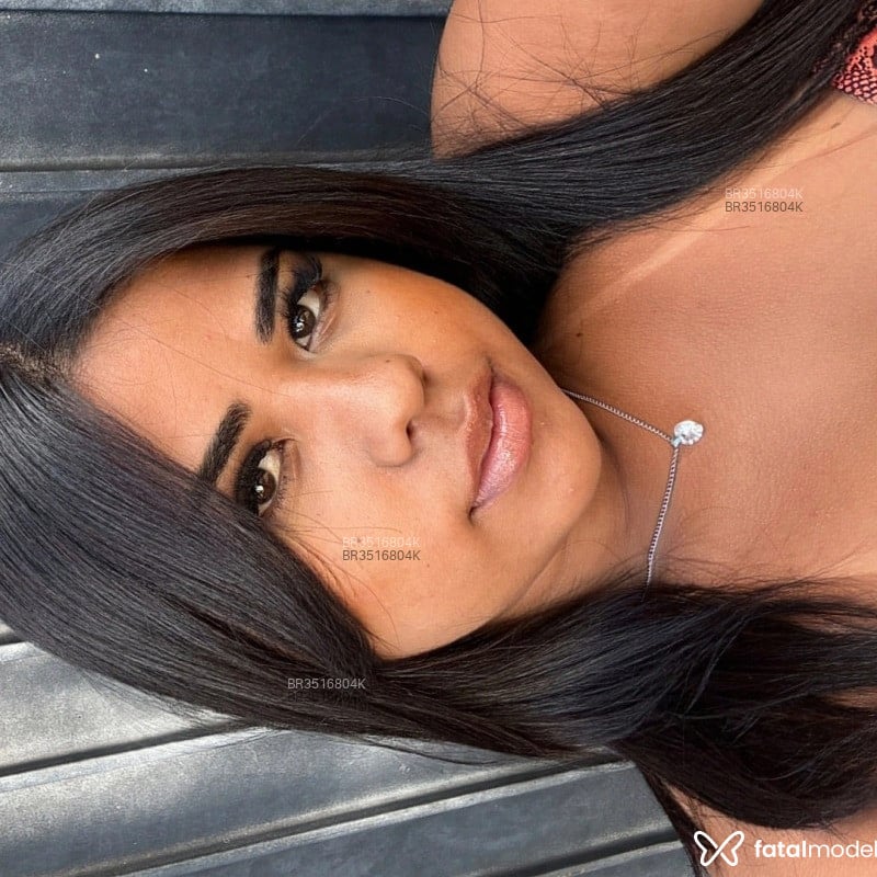 Acompanhante Isabelle - Feed