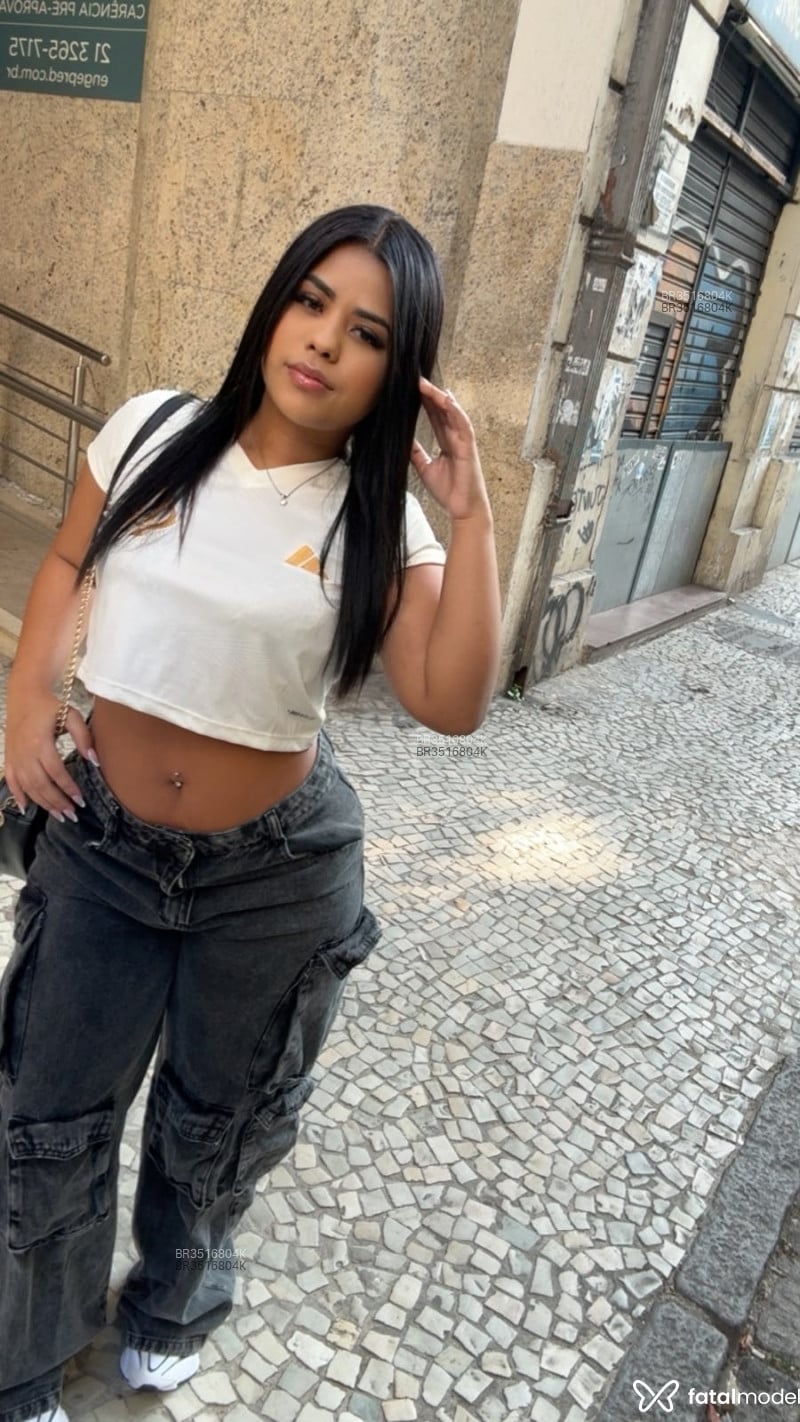 Acompanhante Isabelle - Feed