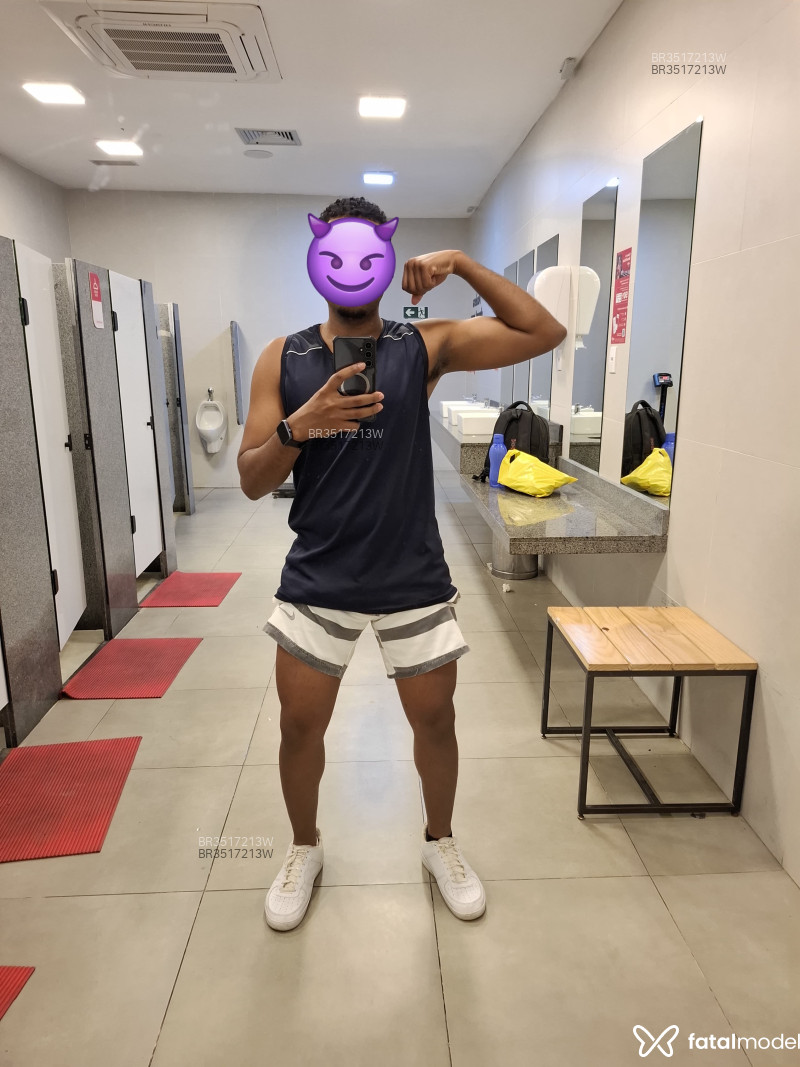 Acompanhante Moreninho - Feed