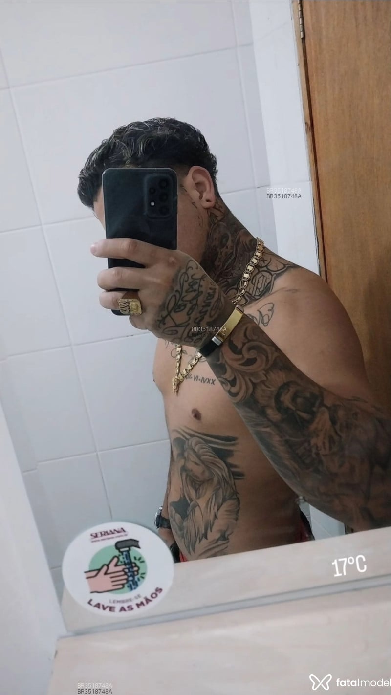 Acompanhante Matheus - Feed