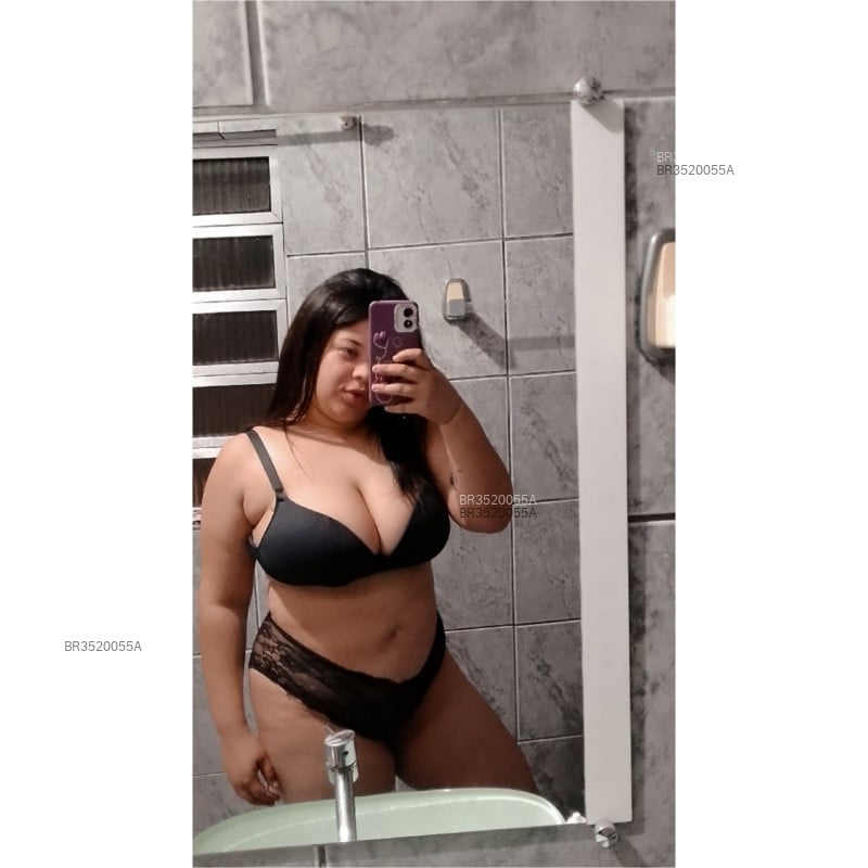 Acompanhante Camila - Feed