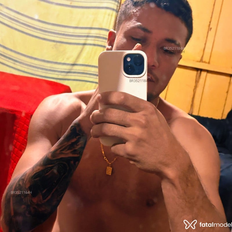 Acompanhante Fernando - Feed