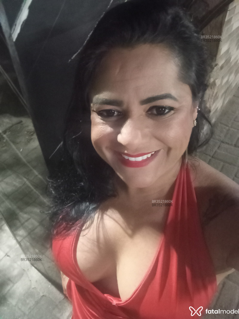 Acompanhante Débora - Feed