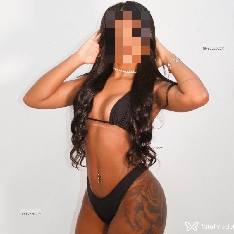 Acompanhante Pietra - Feed