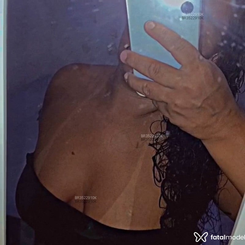 Acompanhante Raissinha - Feed