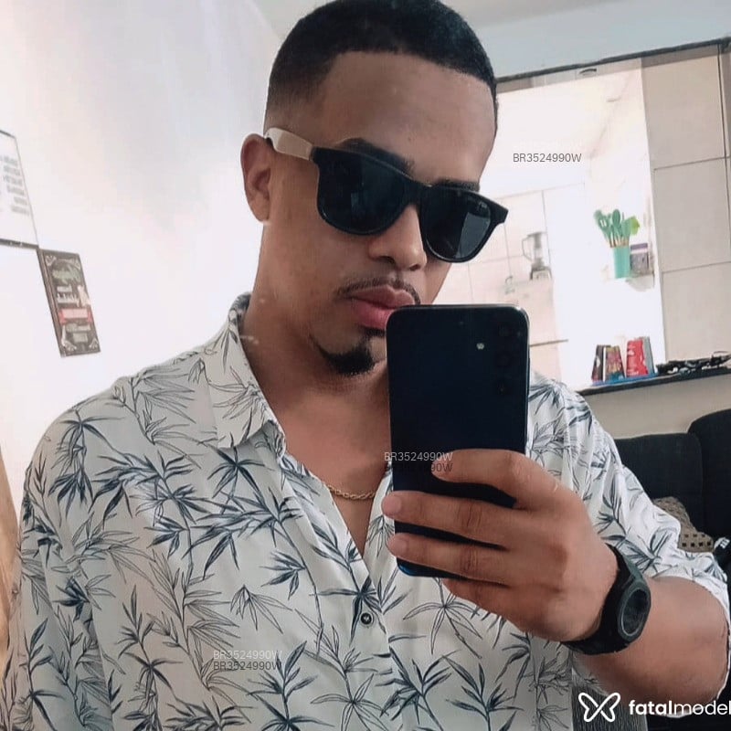 Acompanhante Felipinho - Feed