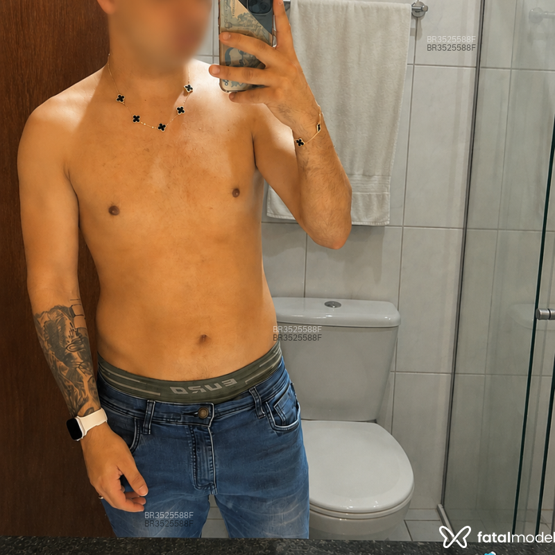 Acompanhante Conrado - Feed