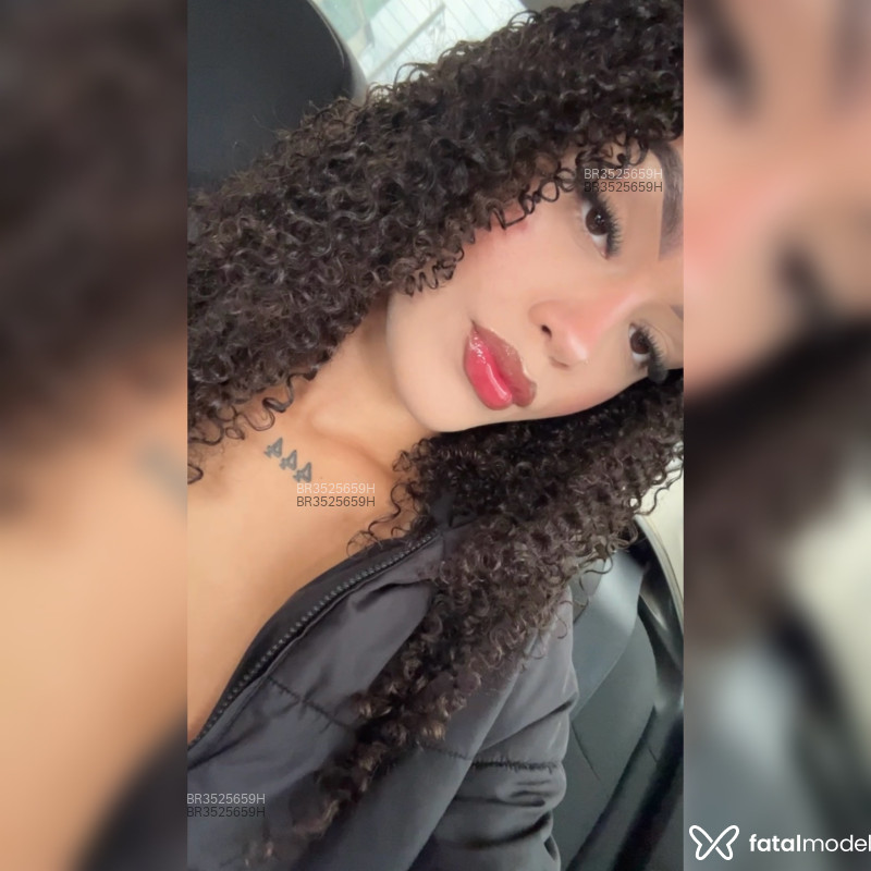 Acompanhante Julia Lopes - Feed