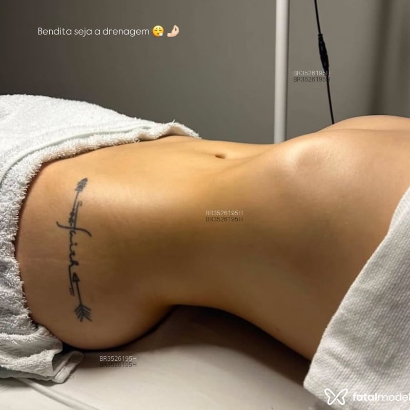 Acompanhante Fernanda - Feed