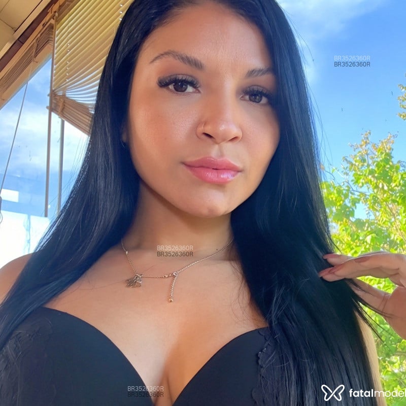 Acompanhante Camila - Feed